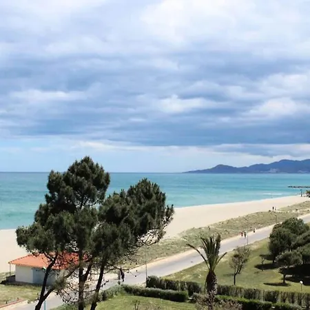 2 For 4 People * Saint-Cyprien (Pyrenees-Orientales)